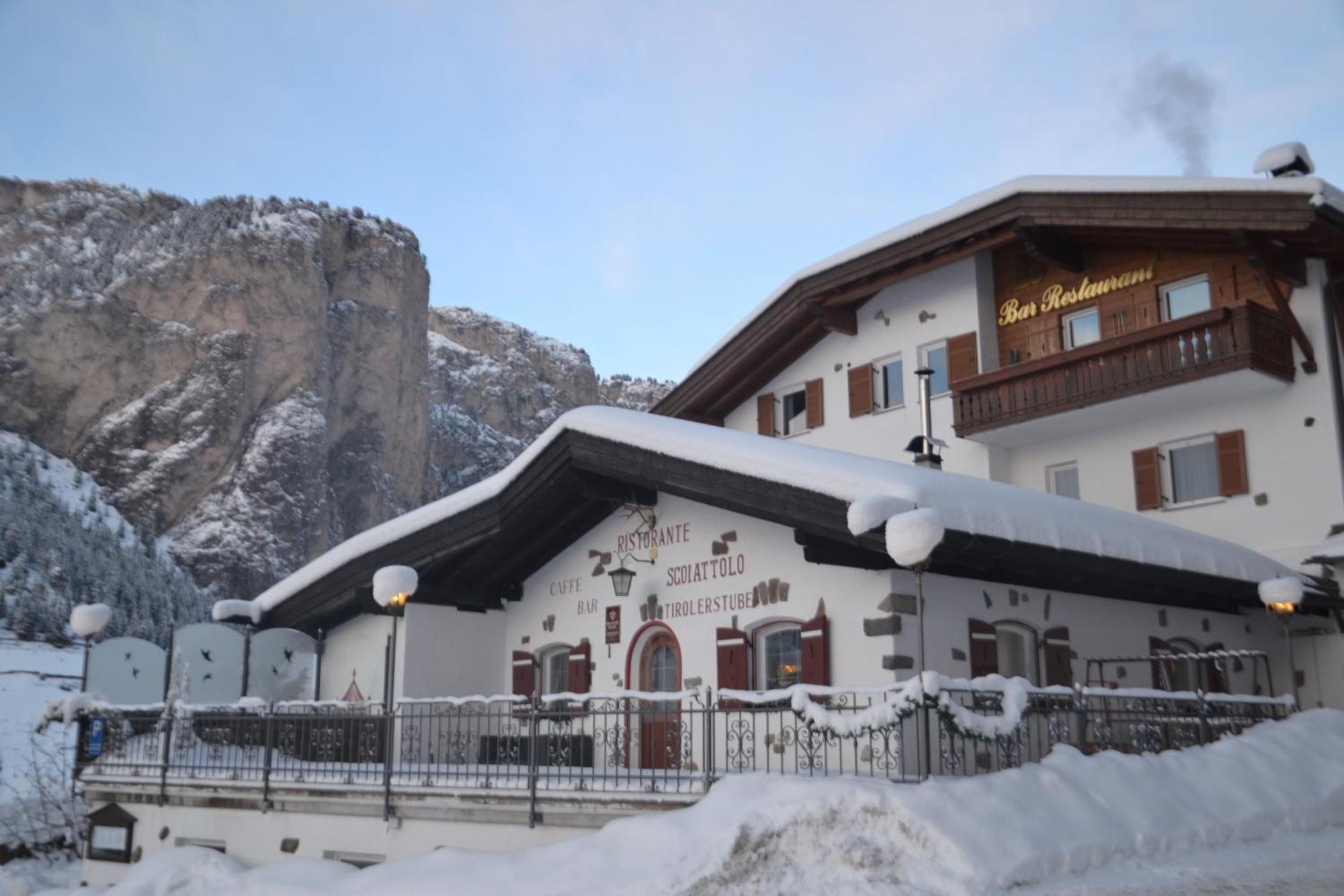 Hotel Scoiattolo سيلفا دي فال جاردينا المظهر الخارجي الصورة