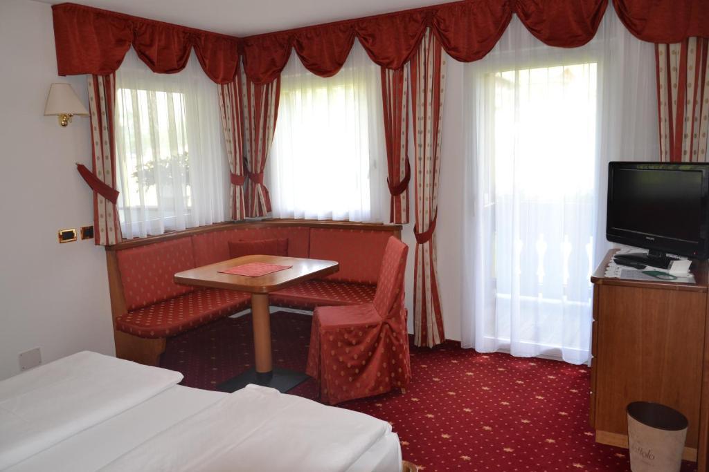 Hotel Scoiattolo سيلفا دي فال جاردينا المظهر الخارجي الصورة